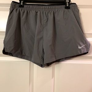 Nike shorts Size: M
